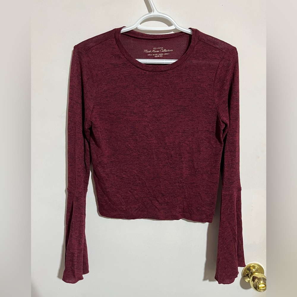 Bell sleeve shirt